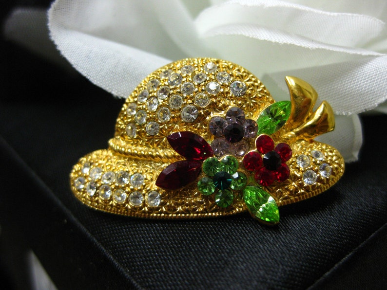 OTC Brooch High Quality Swarovsky Crystals Hat Pin on 18k gold Plating over sterling Collectible Brooch