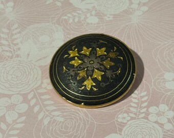 Vintage Round Brooch Flowers Damascene 22k and 24k gold Foil and Wire Spanish Toledo