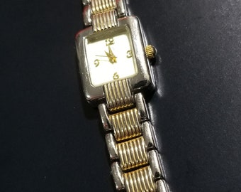 Two tone Women Wrist Vintage LA Express Quartz Watch Bracelet 1980's Working New Battery