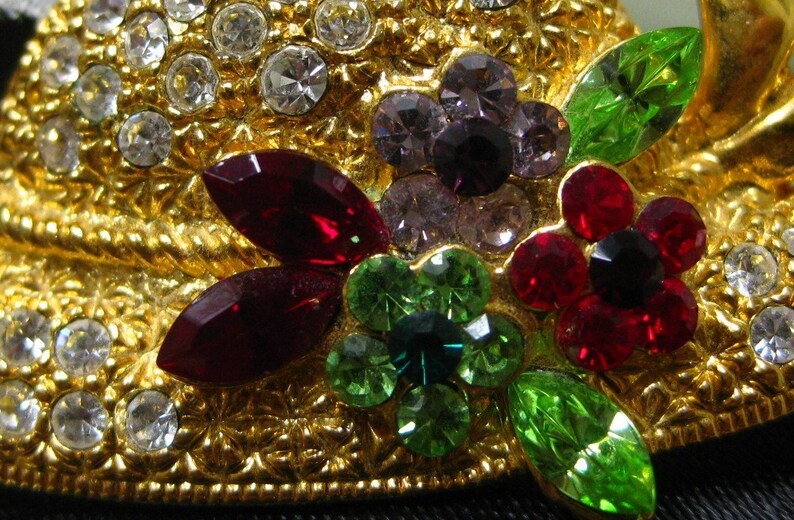OTC Brooch High Quality Swarovsky Crystals Hat Pin on 18k gold Plating over sterling Collectible Brooch