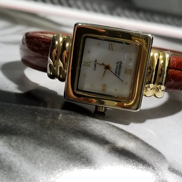 Embassy by Gruen Mother of Pearl Face Pristine Cuff  Wrist Watch Classic Watch  Small to Medium wrist vintage Working