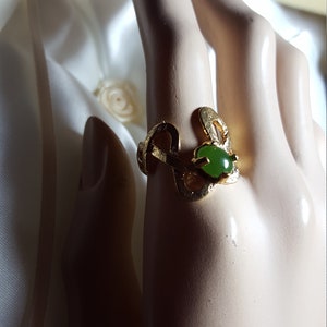 REtro Cluster &quot;être emmêlé&quot; Tangle  Jade Ring  Wide 7/8&quot;    size 8  Sterling  AND 18K HGE from 1960s made by Vargas Excellent condition