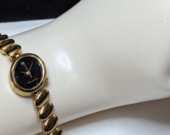Retro Vintage HELBROS  Watch for Women Gold Bracelet Fancy Design Working Bracelet 18K gold Plated Wrist set for 6 1/2" up to 7" max