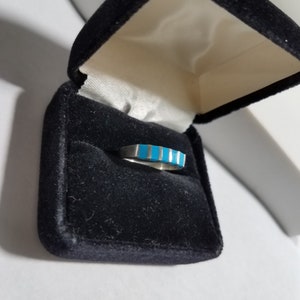 Zuni Band ring gesigneerd 925 Arizona Turquoise Inlaid Sterling Zilver Maat 7 Indian Southwest Art Jewelry