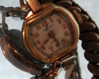 Waltham Premier Wind Up Watch 17 Jewels  Gold fill only the case not the Band  Ladies Wrist Watch Real 1930s