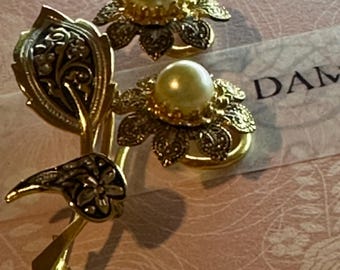 Damascene You and Me Damascene Brooch Spain Gold Foil and Faux Pearls 22k Gold and Silver Wire Inlaid