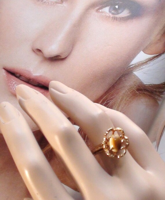 1960 TIGER Eye Cluster Ring Flower Cabochon Design 18kt HGE Size 5 AND 7 Spanish eyes Promise Ring Brides Maids gift ideas C