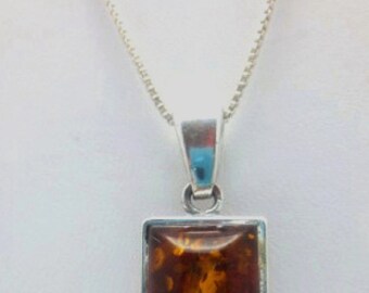 Beautifull Amber Pendant with Chain 925 Sterling Silver Two Sided Faceted Amber Box Chain 18" Necklace