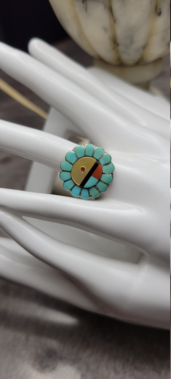 Zuni Band ring signed Arizona Turquoise Coral Onyx