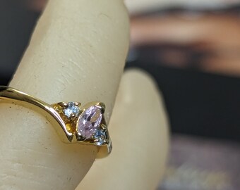 Ring Cz Rosa Safir Oktober Födelsesten Marquise Löftesring 5 mm x 4 mm 18k guld Hög kvalitet Tillverkad av Covenant RSC Gammal Ny Lager