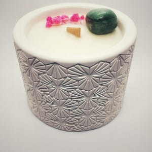Sweet vanilla scented soy wax candle