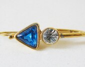 Vintage AJC gold scarf pin with blue and clear jewels (G7)