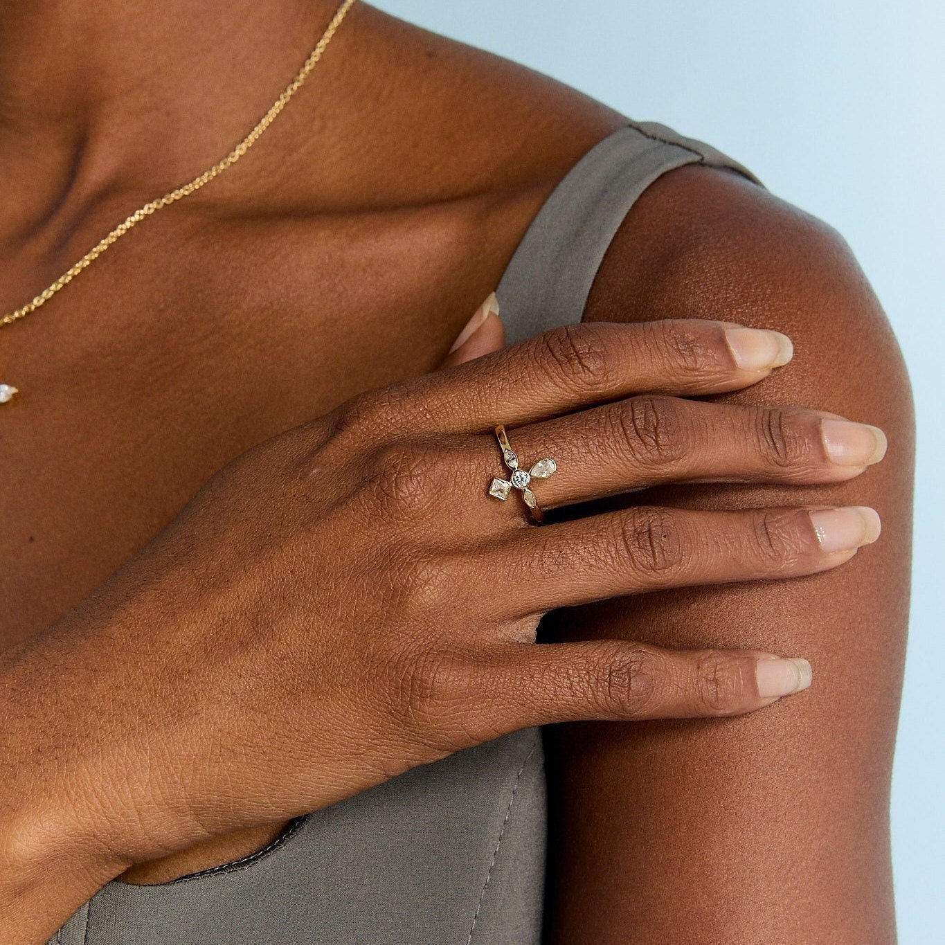 Minimalistischer Diamant Kreuz Ring, Pave Kreuz Ring, Taufgeschenk, Kreuz Schmuck, Kommunion Kreuz Ring, Religiöser Schutzring, Muttertagsgeschenk