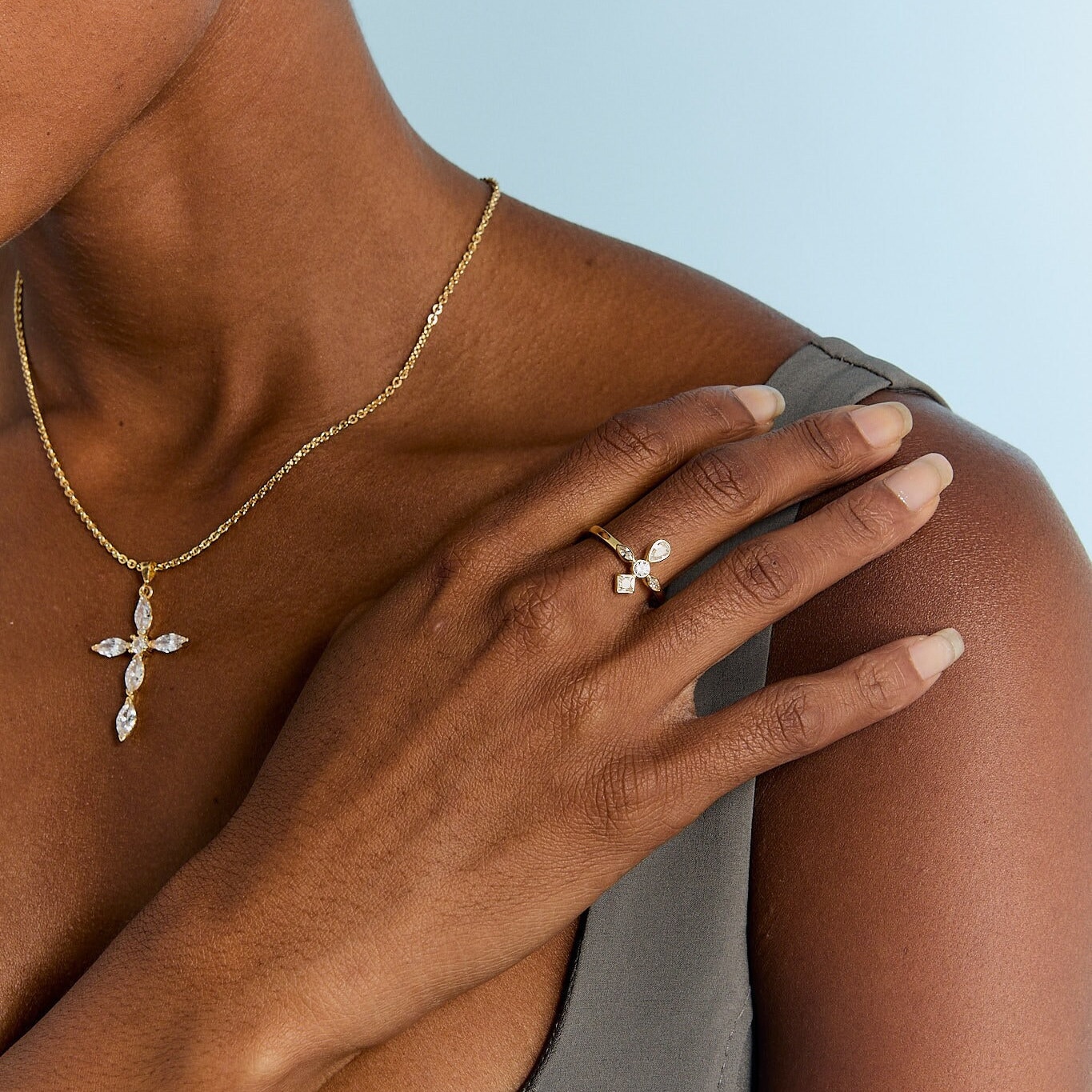 Minimalistischer Diamant Kreuz Ring, Pave Kreuz Ring, Taufgeschenk, Kreuz Schmuck, Kommunion Kreuz Ring, Religiöser Schutzring, Muttertagsgeschenk