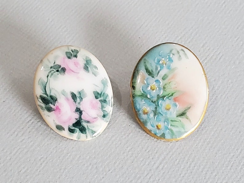 Antique Porcelain Buttons with Hand Painted Forget Me Not or Roses, Early 1900s for Sewing or Knitting 1 inch image 4