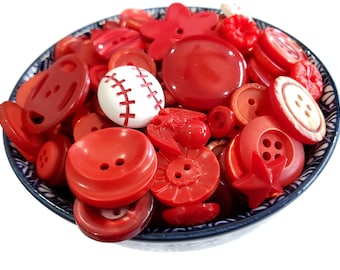 50 Vintage Buttons in Shades of Red, Grab Bag Lot of 1930s-1990s Sewing Buttons for Knitting Sweaters, Mixed Media Embellishments