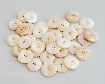 Fawn Mother of Pearl Buttons in Your Choice of Quantity for Sewing and Knitting, 3/4 inch 20mm