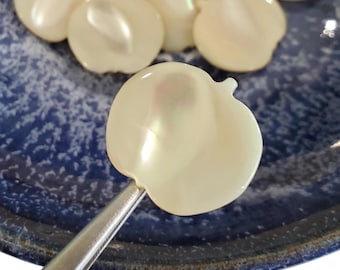 Carved Pumpkin Vintage Mother of Pearl Buttons, Shank Sewing Buttons for Knitting and Crafts, 7/8 inch