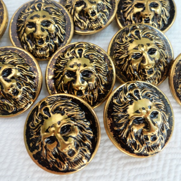 Metal Lion Vintage Buttons - 8 Large Gold Metal Coat Buttons