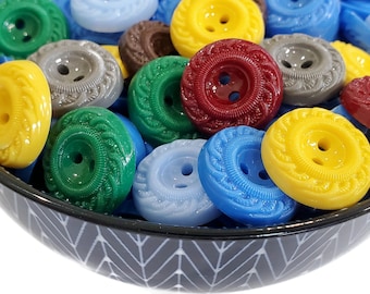 1940s Vintage Dress Buttons in Your Choice of Colors and Quantity, 3/4 inch for Sewing and Knitting