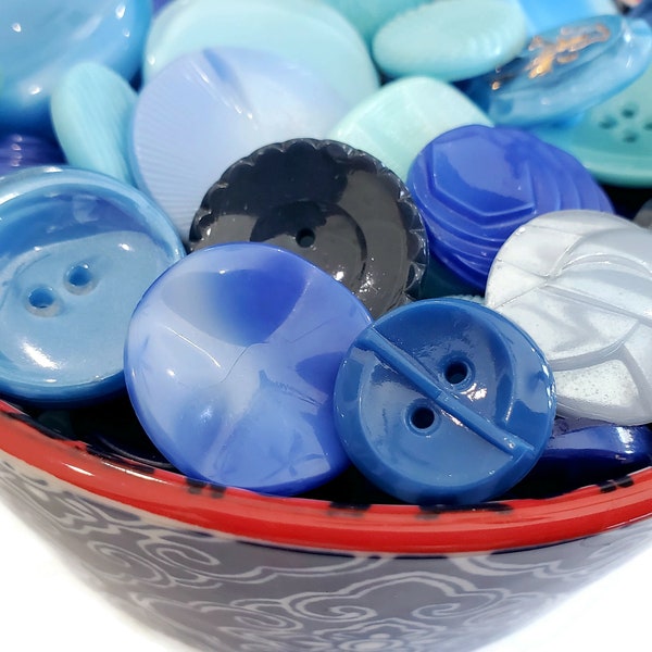 Vintage Glass Buttons Grab Bag Lot for Sewing, Knitting, Jewelry Beads