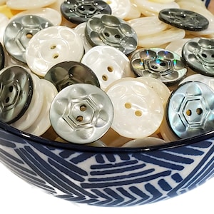 Carved Mother of Pearl Vintage Buttons in Your Choice of White or Smoky Gray, 3/4 inch Natural Shell for Sewing Knitting or Jewelry Beads