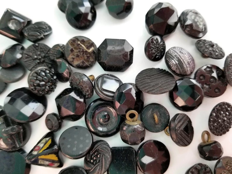 Victorian Antique Glass Button Grab Bag Lot in Your Choice of Quantity, Jet Black Glass for Sewing, Knitting, Steampunk Cosplay image 7