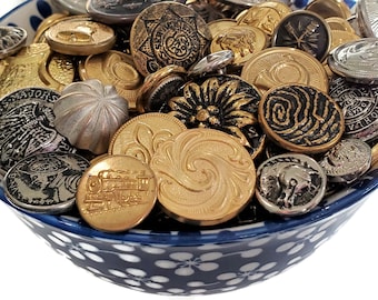Vintage Metal Buttons Grab Bag Lot, Quantity Choice, Mixed Sewing Buttons for Craft, Jewelry, Steampunk Cosply