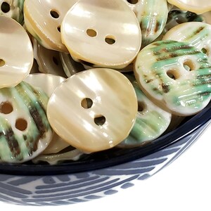 Scarce Green Snail Vintage Buttons, Nice Quality Natural Mother of ...