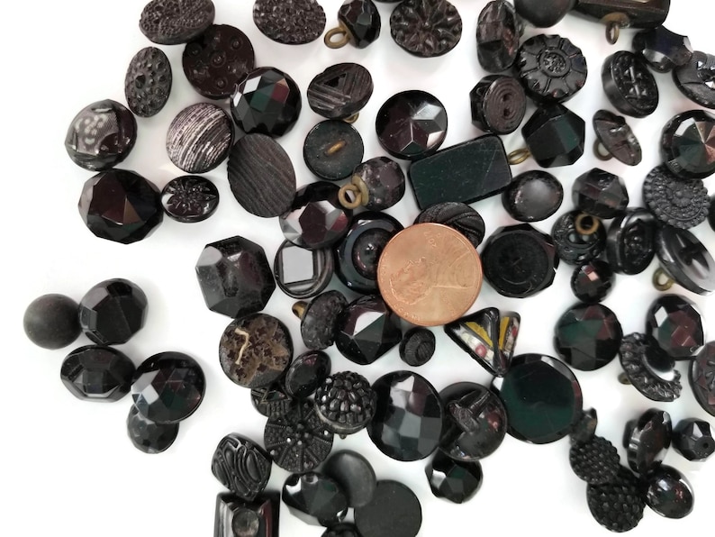 Victorian Antique Glass Button Grab Bag Lot in Your Choice of Quantity, Jet Black Glass for Sewing, Knitting, Steampunk Cosplay image 8