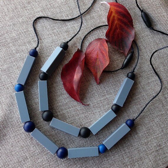 silicone sensory necklace
