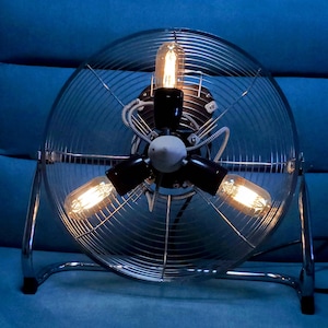 Zephyr-lampa - Industriell återvinning - Fläkt förvandlad till en unik lampa - Unikt exemplar - L'Artgonaute - 18W max