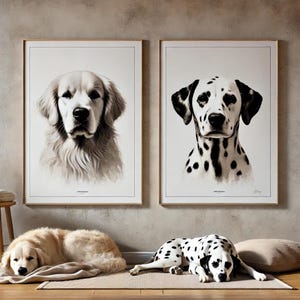 Op de afbeelding: Twee ingelijste zwart-wit illustraties van hondenrassen. De bovenste afbeelding is een Golden Retriever, de onderste afbeelding is een Dalmatiër. Twee honden liggen op een kleed, een Golden Retriever en een Dalmatiër.
