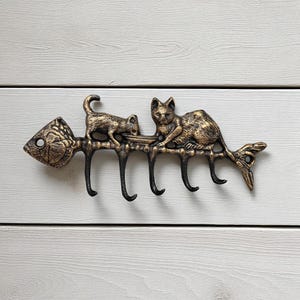 Small Cast Iron 7.5" Black w/ Gold Accents Hand Painted Cats on Fish Bone Key Jewelry 5 Hooks Hanger