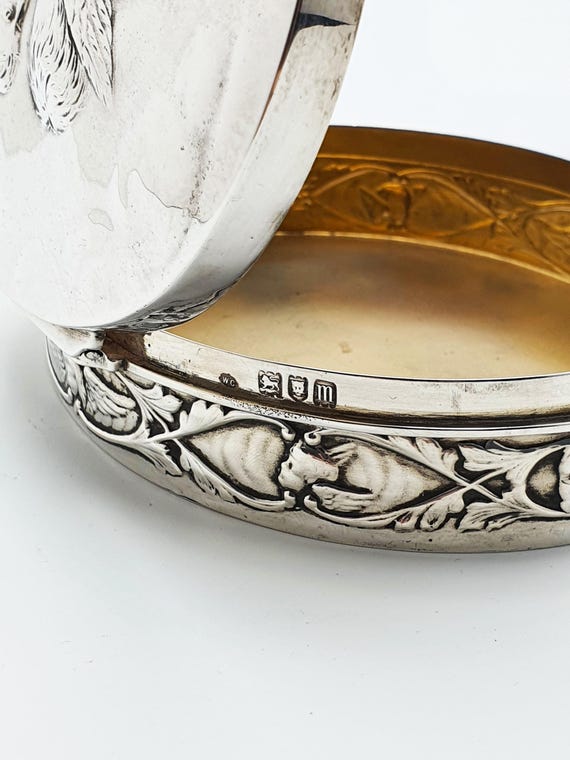 Fabulous Antique Solid Silver Oval Trinket Box wi… - image 4