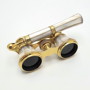 アンティークのマザーオブパールオペラグラス：フランス製真鍮製双眼鏡、パリ、1900年頃