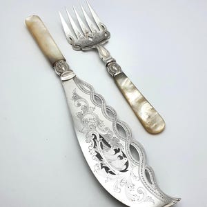 Stunning Pair of Victorian Fish Servers – Antique Serving Set circa 1880 - 19th Century Dining Decor