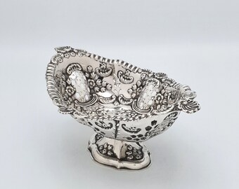 Antique Victorian Sterling Silver Basket: Ornate Edwardian Bowl - 1900