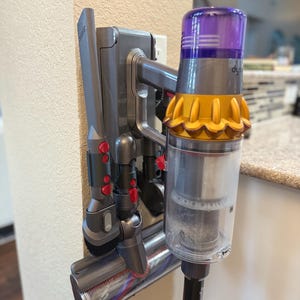 Dyson Zubehörhalter Wandhalterung für V7, V8, V10, V11, V15 - 6 Werkzeug Organizer für Staubsauger Aufsätze, platzsparende Aufbewahrungslösung Bild 4