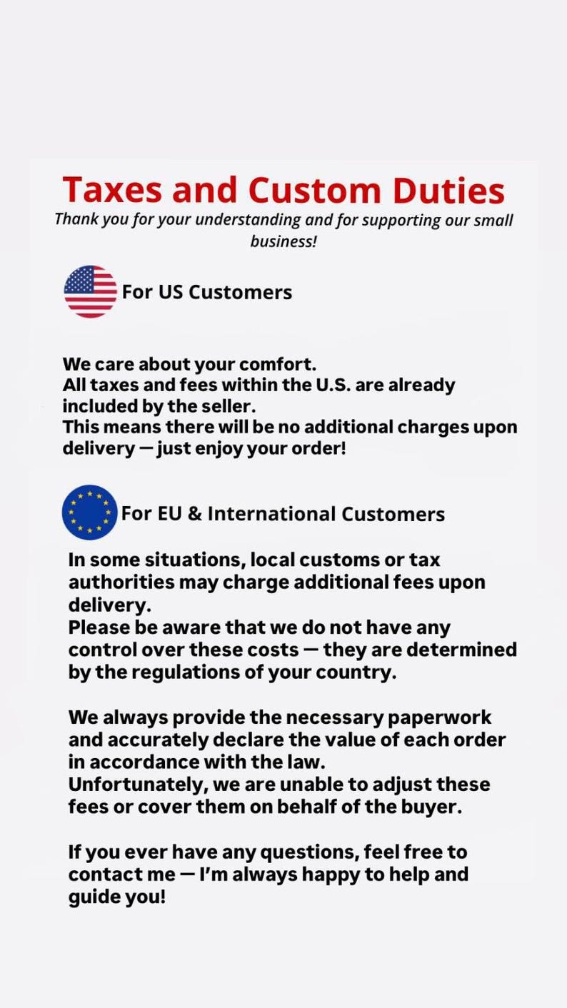 Puede incluir: Un fondo blanco con texto sobre impuestos y aranceles aduaneros para clientes de EE. UU. e internacionales. El texto explica que los clientes de EE. UU. no tendr&aacute;n cargos adicionales al momento de la entrega, mientras que los clientes internacionales pueden incurrir en tarifas.