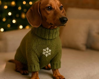 Cozy Geen Dog Sweater – Knitted Pet Clothes for Winter, Christmas Outfit
