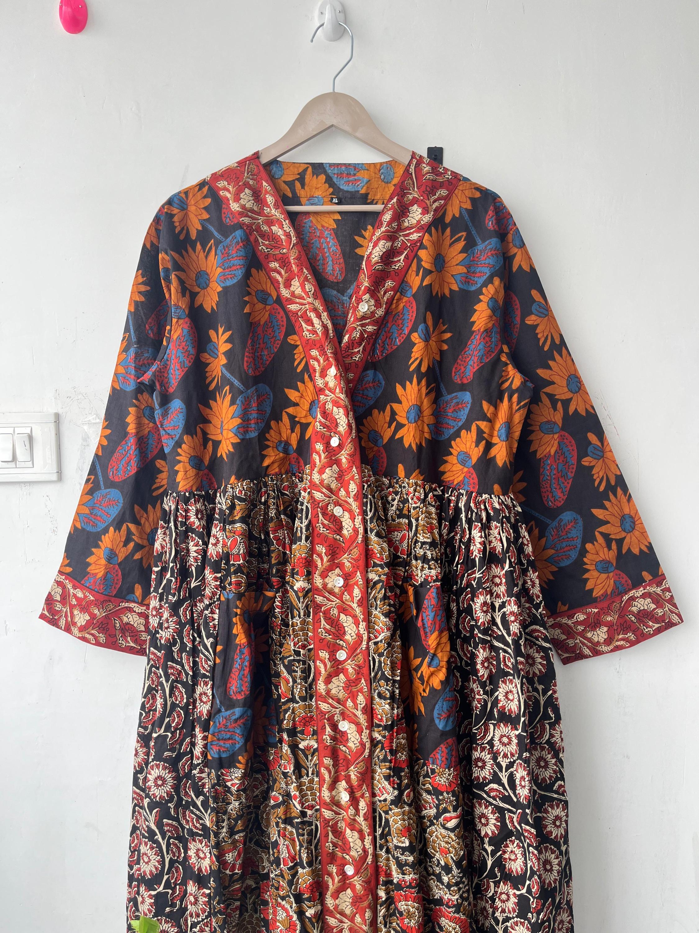 Brigitte Singh コタドリア ストール 110x110cm インド Poppy coat, by Brigitte Singh. Jaipur, India, 2014. THIRD
