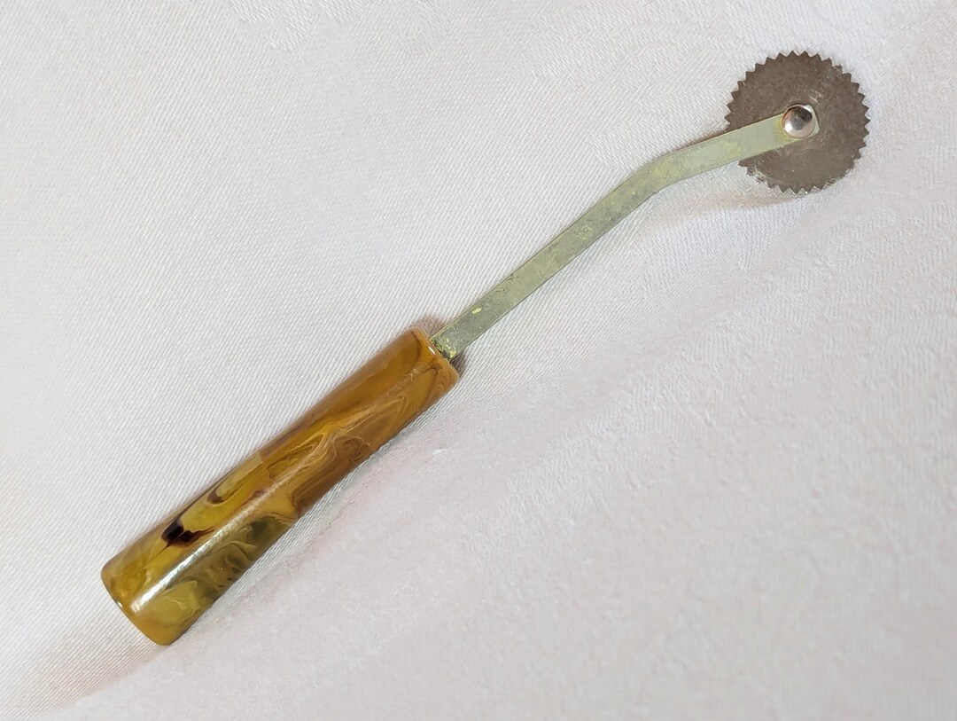 Sewing Pattern Transfer Wheel Vintage Sewing Pattern Tracing Wheel With Butterscotch Bakelite Handle ...