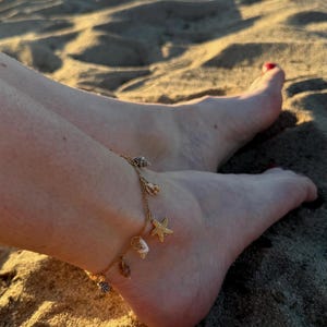 Gold Shell Anklet with Starfish Charm | Beach Anklet | Stainless Steel | Boho Summer Jewelry  | ankle bracelet | Gift for Her