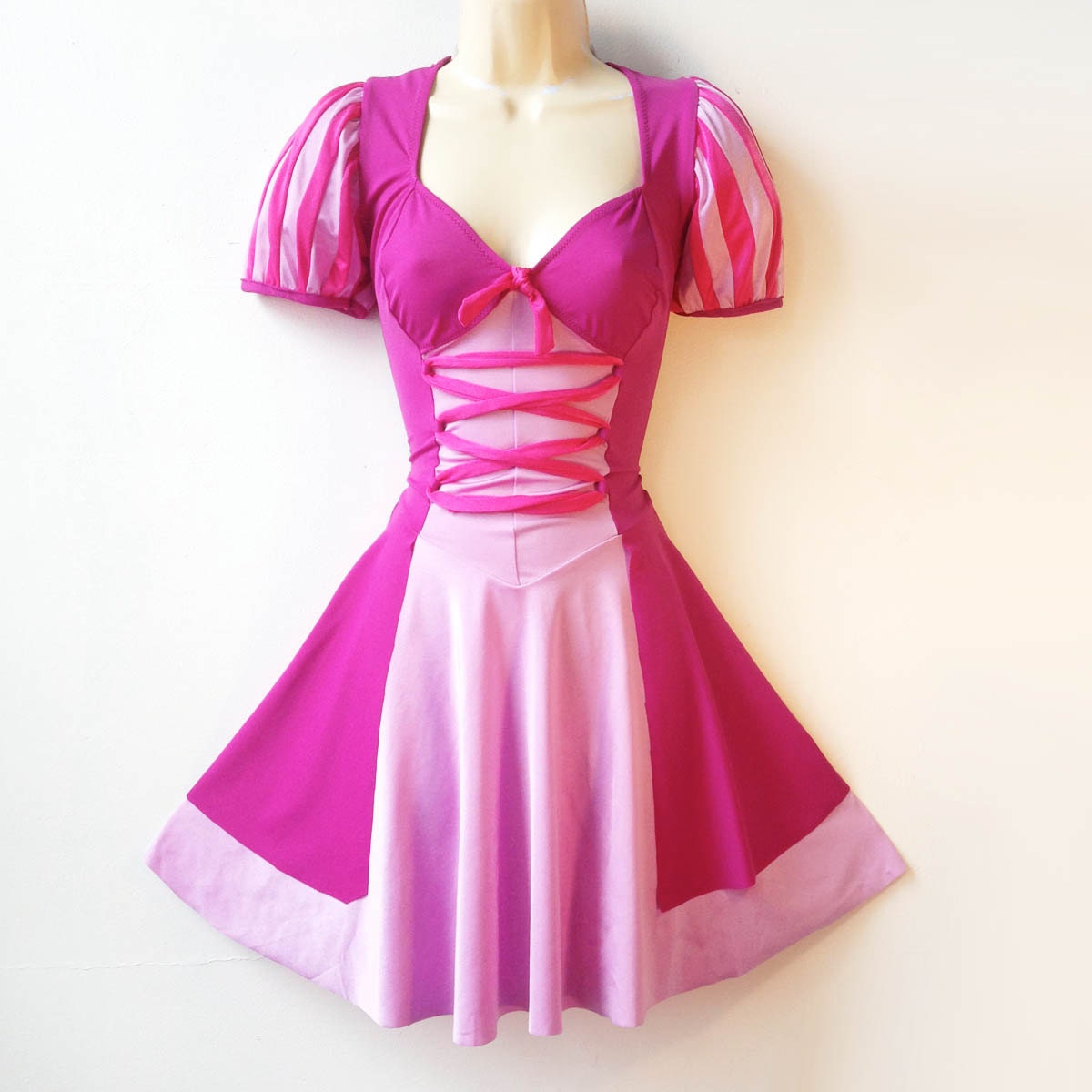 Rapunzel robe / / Costume Raiponce / / robe de princesse ...