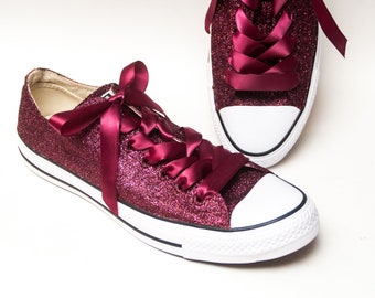 burgundy converse womens
