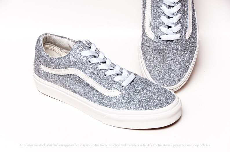 vans era silver