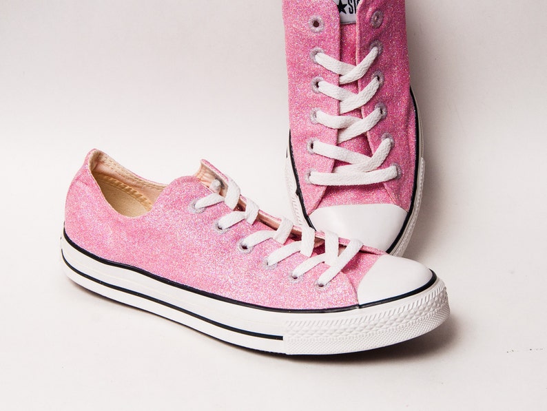 converse bubblegum pink