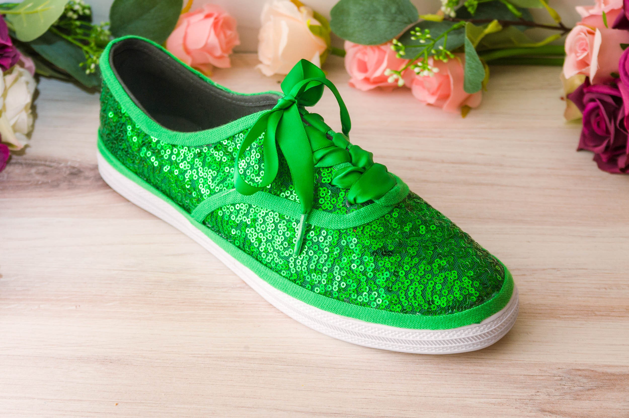 2019 Under $30 Gift Guide - Green Wedding Shoes