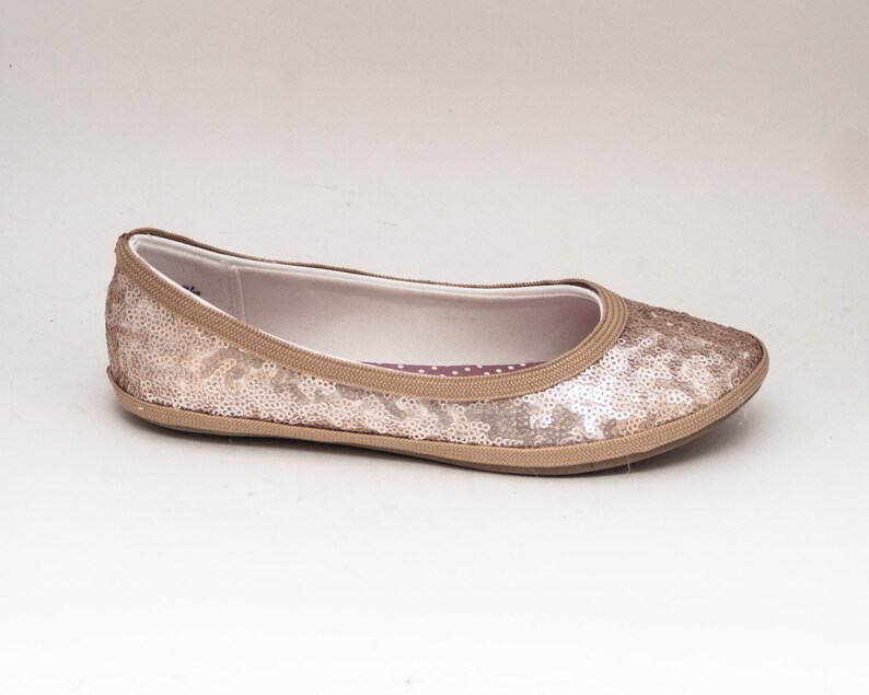 gold flat dress shoes